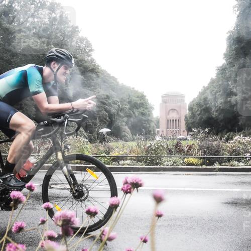 13.09.2026 - Stadtparktriathlon H.Heesch http://msf.ph/oto/10358256 13.09.2026 13:17:50 Radfahren 1375, 1405, 1465, 1475 meine-sportfotos.de