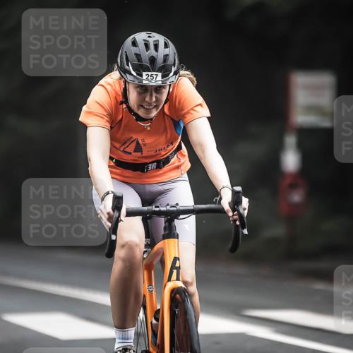 13.09.2026 - Stadtparktriathlon H.Heesch http://msf.ph/oto/10358258 13.09.2026 09:54:17 Radfahren 216, 226, 257, 302, 317 meine-sportfotos.de