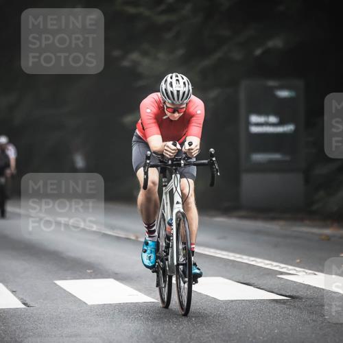 13.09.2026 - Stadtparktriathlon H.Heesch http://msf.ph/oto/10358268 13.09.2026 09:54:19 Radfahren 216, 226, 257, 298, 302, 317 meine-sportfotos.de