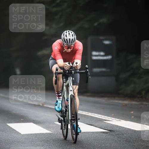 13.09.2026 - Stadtparktriathlon H.Heesch http://msf.ph/oto/10358273 13.09.2026 09:54:19 Radfahren 216, 226, 257, 298, 302, 317 meine-sportfotos.de