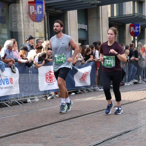 13.09.2026 - 21. swb-Marathon Bremen Strokosch-Dieckow http://msf.ph/oto/10358284 13.09.2026 13:34:57 Ziel 536, 1150, 2003, 2090, 2366, 2492, 2625, 2866, 3063, 3311, 3621, 3916, 4062, 4487, 4635, 4985, 5016, 5125, 5647, 6315, 6320, 6391, 6403, 6418, 6750, 6837, 7123, 7285, 7305, 7377, 7405, 7657, 7703, 7750, 7998, 8300, 8328, 8401, 8530, 8773, 8915, 9017, 9216, 9526, 9527, 13051, 13060, 489, 1210, 1395, 1967, 2413, 2430, 2525, 2561, 2755, 2831, 3052, 3058, 3181, 3217, 3353, 3380, 3388, 3765, 3768, 3842, 5378, 5415, 5684, 5694, 5760, 6085, 6403, 6627, 6655, 6756, 7405, 8515 meine-sportfotos.de