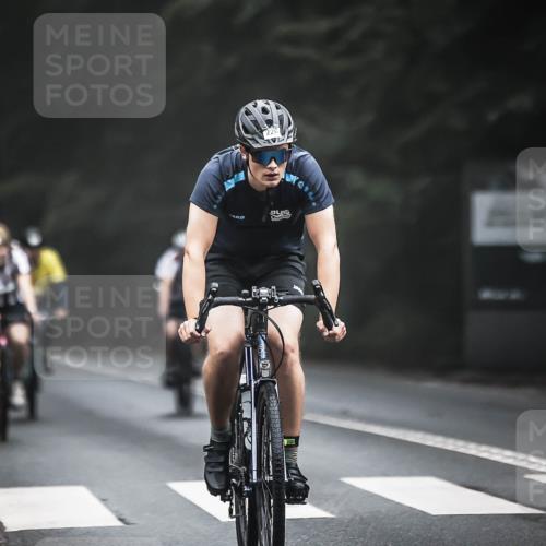 13.09.2026 - Stadtparktriathlon H.Heesch http://msf.ph/oto/10358294 13.09.2026 09:54:21 Radfahren 216, 223, 226, 257, 298, 302, 317 meine-sportfotos.de