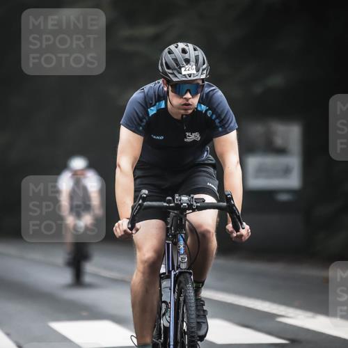 13.09.2026 - Stadtparktriathlon H.Heesch http://msf.ph/oto/10358303 13.09.2026 09:54:21 Radfahren 216, 223, 226, 257, 298, 302, 317 meine-sportfotos.de