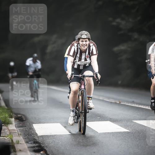 13.09.2026 - Stadtparktriathlon H.Heesch http://msf.ph/oto/10358314 13.09.2026 09:54:23 Radfahren 216, 223, 226, 298, 302, 309, 317 meine-sportfotos.de