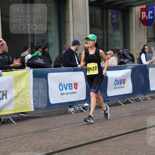 13.09.2026 - 21. swb-Marathon Bremen Strokosch-Dieckow http://msf.ph/oto/10358315 13.09.2026 11:18:31 Ziel 10005, 10202, 10264, 10344, 10524, 10568, 10997, 11443, 11629, 11794, 12090, 12371, 12422, 12561, 10176, 10191, 10192, 10194, 10459, 10513, 10535, 10600, 10651, 10895, 10899, 12177, 12178, 12561 meine-sportfotos.de
