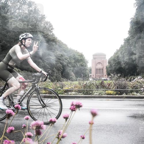 13.09.2026 - Stadtparktriathlon H.Heesch http://msf.ph/oto/10358323 13.09.2026 13:18:16 Radfahren 1329, 1397, 1417, 1443 meine-sportfotos.de