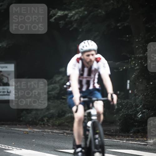 13.09.2026 - Stadtparktriathlon H.Heesch http://msf.ph/oto/10358325 13.09.2026 09:54:24 Radfahren 216, 223, 226, 298, 302, 309, 317 meine-sportfotos.de