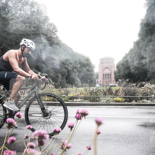 13.09.2026 - Stadtparktriathlon H.Heesch http://msf.ph/oto/10358372 13.09.2026 13:18:41 Radfahren 1357, 1393, 1456 meine-sportfotos.de