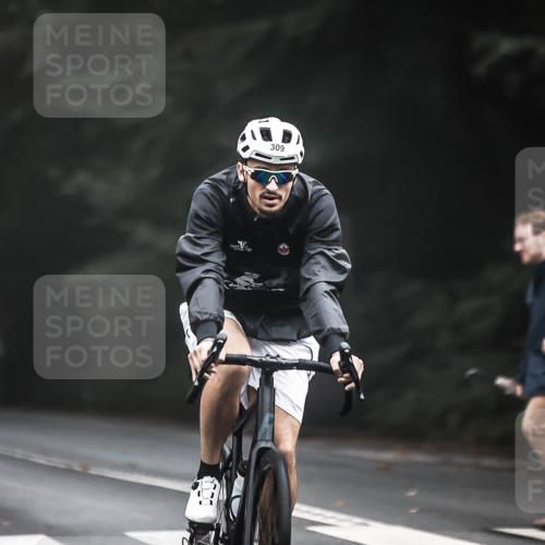 13.09.2026 - Stadtparktriathlon H.Heesch http://msf.ph/oto/10358380 13.09.2026 09:54:30 Radfahren 223, 298, 309 meine-sportfotos.de