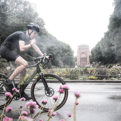 13.09.2026 - Stadtparktriathlon H.Heesch http://msf.ph/oto/10358382 13.09.2026 13:18:48 Radfahren 1363, 1411, 1463 meine-sportfotos.de