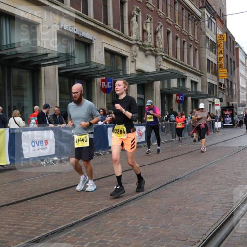 13.09.2026 - 21. swb-Marathon Bremen Strokosch-Dieckow http://msf.ph/oto/10358384 13.09.2026 11:18:34 Ziel 10005, 10202, 10264, 10344, 10524, 10568, 11443, 11629, 11794, 12090, 12422, 10176, 10191, 10192, 10194, 10535, 10600, 10651, 10895, 10899, 10997, 12177, 12178, 12371, 12561 meine-sportfotos.de