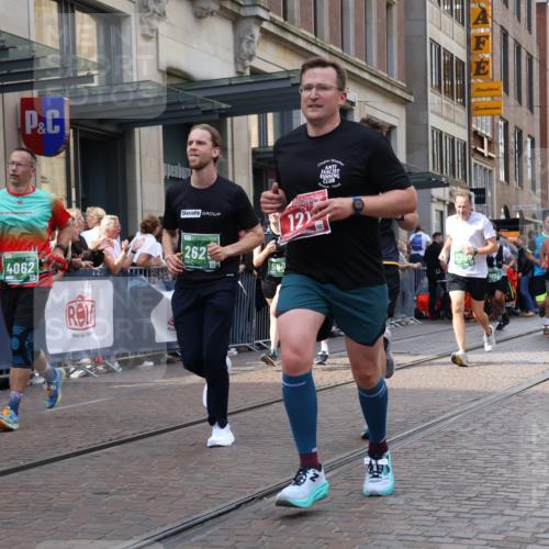 13.09.2026 - 21. swb-Marathon Bremen Strokosch-Dieckow http://msf.ph/oto/10358405 13.09.2026 13:35:00 Ziel 536, 1150, 2003, 2041, 2090, 2318, 2366, 2492, 2625, 2866, 3055, 3063, 3311, 3621, 3916, 4062, 4487, 4635, 4985, 5016, 6315, 6320, 6391, 6418, 6750, 6837, 7285, 7305, 7377, 7657, 7703, 7998, 8300, 8328, 8401, 8530, 8773, 8915, 9017, 9216, 9526, 9527, 9845, 489, 1210, 1967, 2413, 2430, 2525, 2561, 2755, 3181, 3217, 3353, 3380, 3765, 3768, 3842, 4487, 5125, 5378, 5415, 5647, 5684, 6085, 6403, 6627, 6655, 6756, 7123, 7405, 7750, 8515 meine-sportfotos.de