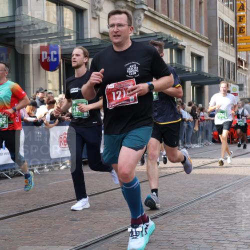 13.09.2026 - 21. swb-Marathon Bremen Strokosch-Dieckow http://msf.ph/oto/10358420 13.09.2026 13:35:00 Ziel 536, 1150, 2003, 2041, 2090, 2318, 2366, 2492, 2625, 2866, 3055, 3063, 3311, 3621, 3916, 4062, 4487, 4635, 4985, 5016, 6315, 6320, 6391, 6418, 6750, 6837, 7285, 7305, 7377, 7657, 7703, 7998, 8300, 8328, 8401, 8530, 8773, 8915, 9017, 9216, 9526, 9527, 9845, 489, 1210, 1967, 2413, 2430, 2525, 2561, 2755, 3181, 3217, 3353, 3380, 3765, 3768, 3842, 4487, 5125, 5378, 5415, 5647, 5684, 6085, 6403, 6627, 6655, 6756, 7123, 7405, 7750, 8515 meine-sportfotos.de