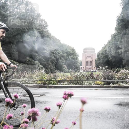 13.09.2026 - Stadtparktriathlon H.Heesch http://msf.ph/oto/10358426 13.09.2026 13:19:04 Radfahren 1212, 1237, 1326, 1438 meine-sportfotos.de