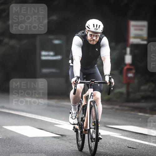13.09.2026 - Stadtparktriathlon H.Heesch http://msf.ph/oto/10358468 13.09.2026 09:54:48 Radfahren 237, 249, 253, 276, 316, 334, 335 meine-sportfotos.de