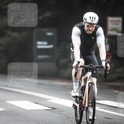 13.09.2026 - Stadtparktriathlon H.Heesch http://msf.ph/oto/10358470 13.09.2026 09:54:48 Radfahren 237, 249, 253, 276, 316, 334, 335 meine-sportfotos.de