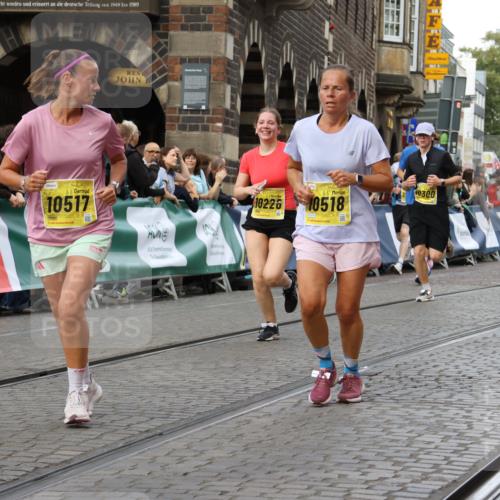 13.09.2026 - 21. swb-Marathon Bremen Strokosch-Dieckow http://msf.ph/oto/10358480 13.09.2026 10:57:33 Ziel 10166, 10517, 10518, 10578, 10687, 10700, 10772, 10969, 11236, 11292, 11484, 11609, 11667, 12263, 12382, 12383, 12400, 12411, 10460, 11153, 11245, 11532, 11568, 12222, 12228, 12264, 12555 meine-sportfotos.de