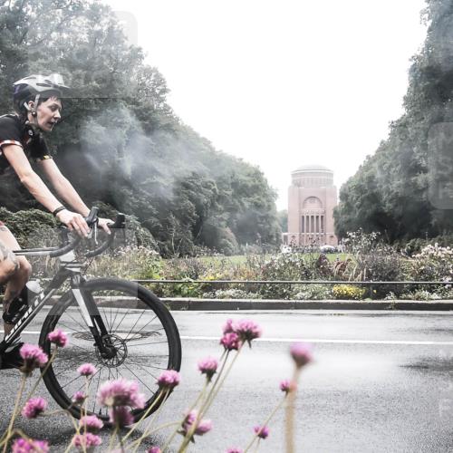13.09.2026 - Stadtparktriathlon H.Heesch http://msf.ph/oto/10358482 13.09.2026 13:19:34 Radfahren 1334, 1429 meine-sportfotos.de