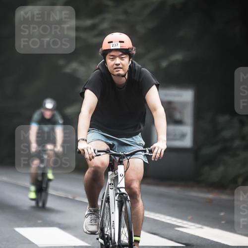 13.09.2026 - Stadtparktriathlon H.Heesch http://msf.ph/oto/10358537 13.09.2026 09:54:54 Radfahren 237, 245, 253, 276, 294, 316, 335 meine-sportfotos.de