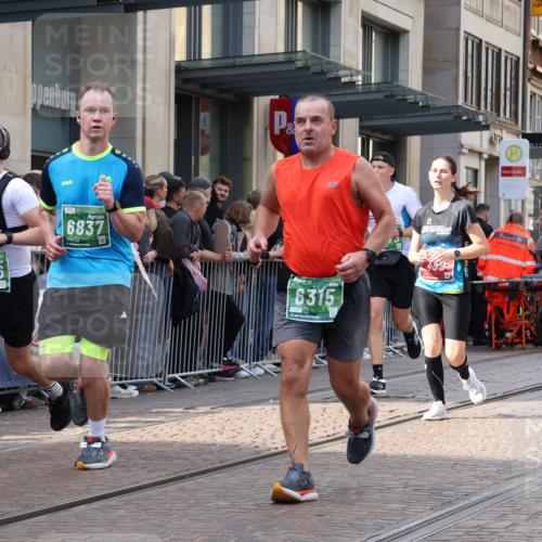 13.09.2026 - 21. swb-Marathon Bremen Strokosch-Dieckow http://msf.ph/oto/10358566 13.09.2026 13:35:04 Ziel 536, 1150, 2003, 2041, 2090, 2318, 2356, 2366, 2625, 2866, 3055, 3311, 3621, 3916, 4062, 4326, 4635, 4985, 5016, 5661, 6315, 6320, 6418, 6750, 6837, 7285, 7305, 7377, 7657, 7703, 7998, 8300, 8328, 8401, 8530, 8773, 8915, 9017, 9526, 9527, 9845, 9887, 489, 1210, 2413, 2430, 2492, 2525, 2561, 2755, 3063, 3181, 3217, 3353, 3380, 3768, 3842, 4487, 5125, 5415, 5647, 5684, 6085, 6391, 6403, 6627, 6655, 6756, 7123, 7405, 7750, 8515, 9017 meine-sportfotos.de