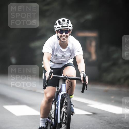 13.09.2026 - Stadtparktriathlon H.Heesch http://msf.ph/oto/10358582 13.09.2026 09:55:06 Radfahren 250, 268, 278, 303 meine-sportfotos.de