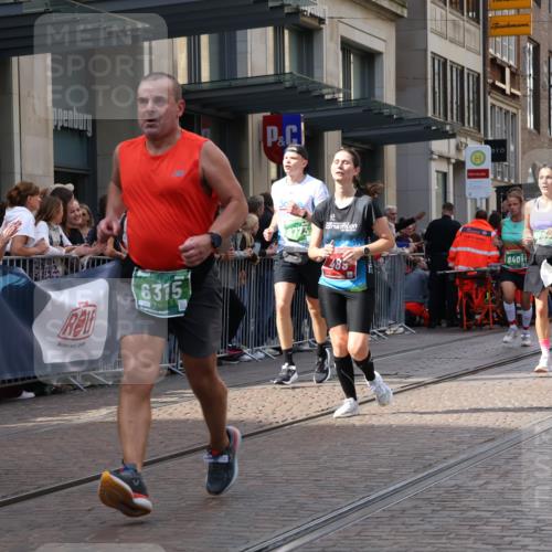 13.09.2026 - 21. swb-Marathon Bremen Strokosch-Dieckow http://msf.ph/oto/10358595 13.09.2026 13:35:04 Ziel 536, 1150, 2003, 2041, 2090, 2318, 2356, 2366, 2625, 2866, 3055, 3311, 3621, 3916, 4062, 4326, 4635, 4985, 5016, 5661, 6315, 6320, 6418, 6750, 6837, 7285, 7305, 7377, 7657, 7703, 7998, 8300, 8328, 8401, 8530, 8773, 8915, 9017, 9526, 9527, 9845, 9887, 489, 1210, 2413, 2430, 2492, 2525, 2561, 2755, 3063, 3181, 3217, 3353, 3380, 3768, 3842, 4487, 5125, 5415, 5647, 5684, 6085, 6391, 6403, 6627, 6655, 6756, 7123, 7405, 7750, 8515, 9017 meine-sportfotos.de