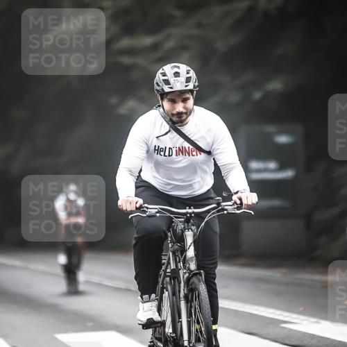 13.09.2026 - Stadtparktriathlon H.Heesch http://msf.ph/oto/10358629 13.09.2026 09:55:12 Radfahren 210, 218, 250, 254, 268, 278, 320 meine-sportfotos.de
