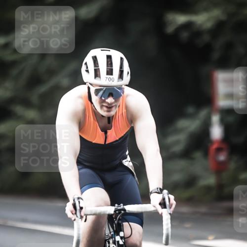 13.09.2026 - Stadtparktriathlon H.Heesch http://msf.ph/oto/10358634 13.09.2026 11:12:10 Radfahren 506, 519, 598, 600, 700 meine-sportfotos.de