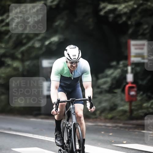 13.09.2026 - Stadtparktriathlon H.Heesch http://msf.ph/oto/10358664 13.09.2026 11:12:12 Radfahren 506, 519, 598, 600, 700 meine-sportfotos.de