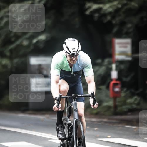 13.09.2026 - Stadtparktriathlon H.Heesch http://msf.ph/oto/10358668 13.09.2026 11:12:12 Radfahren 506, 519, 598, 600, 700 meine-sportfotos.de