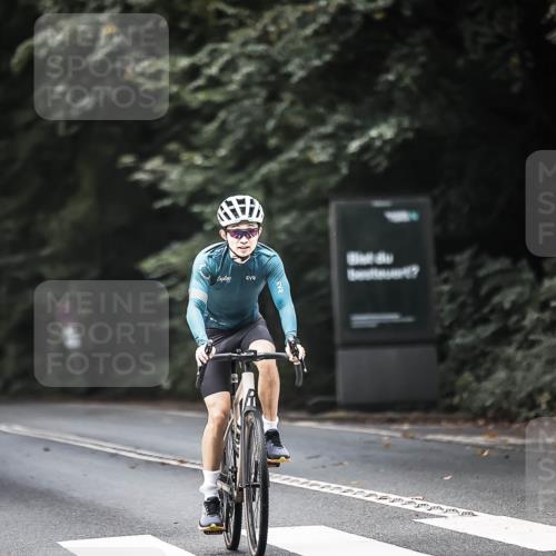 13.09.2026 - Stadtparktriathlon H.Heesch http://msf.ph/oto/10358718 13.09.2026 11:12:14 Radfahren 506, 519, 598, 700 meine-sportfotos.de