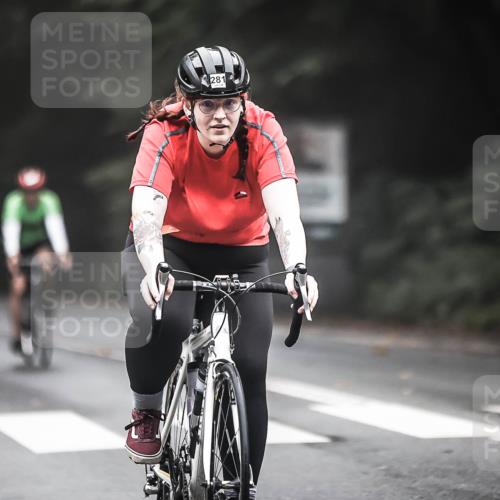 13.09.2026 - Stadtparktriathlon H.Heesch http://msf.ph/oto/10358746 13.09.2026 09:55:23 Radfahren 210, 281, 283, 297, 320, 327, 338 meine-sportfotos.de