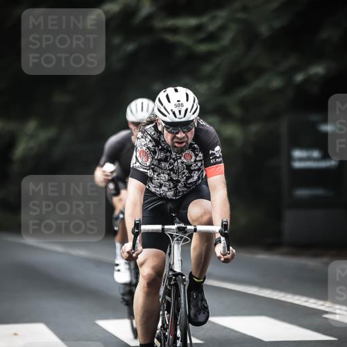 13.09.2026 - Stadtparktriathlon H.Heesch http://msf.ph/oto/10358799 13.09.2026 11:12:29 Radfahren 508, 595, 619, 664 meine-sportfotos.de