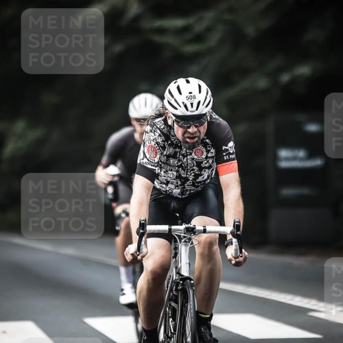 13.09.2026 - Stadtparktriathlon H.Heesch http://msf.ph/oto/10358805 13.09.2026 11:12:29 Radfahren 508, 595, 619, 664 meine-sportfotos.de