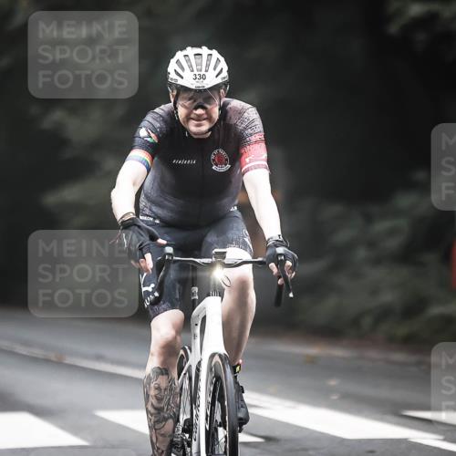 13.09.2026 - Stadtparktriathlon H.Heesch http://msf.ph/oto/10358808 13.09.2026 09:55:31 Radfahren 211, 283, 297, 330 meine-sportfotos.de