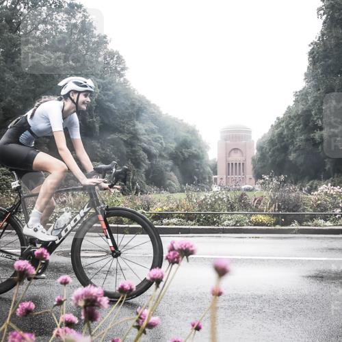 13.09.2026 - Stadtparktriathlon H.Heesch http://msf.ph/oto/10358821 13.09.2026 13:22:42 Radfahren 1474 meine-sportfotos.de