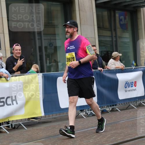 13.09.2026 - 21. swb-Marathon Bremen Strokosch-Dieckow http://msf.ph/oto/10358836 13.09.2026 11:19:00 Ziel 10004, 10629, 10933, 11050, 11760, 12224, 12462, 10005, 10202, 10264, 10344, 10524, 10568, 11443, 11629, 11794, 12090, 12422 meine-sportfotos.de