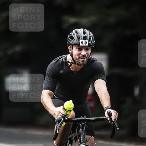 13.09.2026 - Stadtparktriathlon H.Heesch http://msf.ph/oto/10358852 13.09.2026 11:12:34 Radfahren 508, 595, 619, 664, 670 meine-sportfotos.de