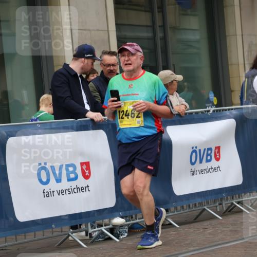 13.09.2026 - 21. swb-Marathon Bremen Strokosch-Dieckow http://msf.ph/oto/10358863 13.09.2026 11:19:02 Ziel 10004, 10629, 10933, 11050, 11760, 12224, 12462, 10005, 10202, 10264, 10344, 10524, 10568, 11443, 11629, 11794, 12090, 12422 meine-sportfotos.de