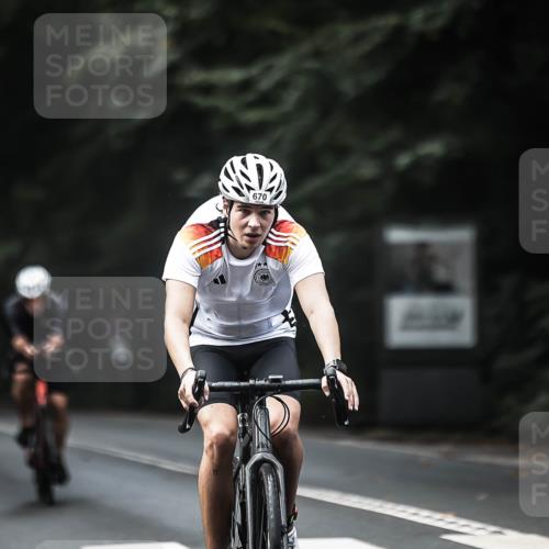 13.09.2026 - Stadtparktriathlon H.Heesch http://msf.ph/oto/10358888 13.09.2026 11:12:40 Radfahren 619, 653, 664, 670, 702 meine-sportfotos.de