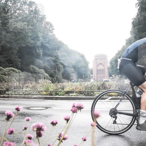 13.09.2026 - Stadtparktriathlon H.Heesch http://msf.ph/oto/10358913 13.09.2026 13:23:26 Radfahren 1379, 1381, 1459, 1476 meine-sportfotos.de