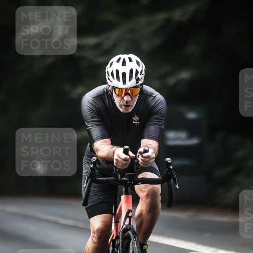 13.09.2026 - Stadtparktriathlon H.Heesch http://msf.ph/oto/10358932 13.09.2026 11:12:43 Radfahren 597, 653, 670, 702 meine-sportfotos.de