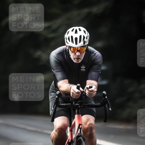 13.09.2026 - Stadtparktriathlon H.Heesch http://msf.ph/oto/10358935 13.09.2026 11:12:43 Radfahren 597, 653, 670, 702 meine-sportfotos.de