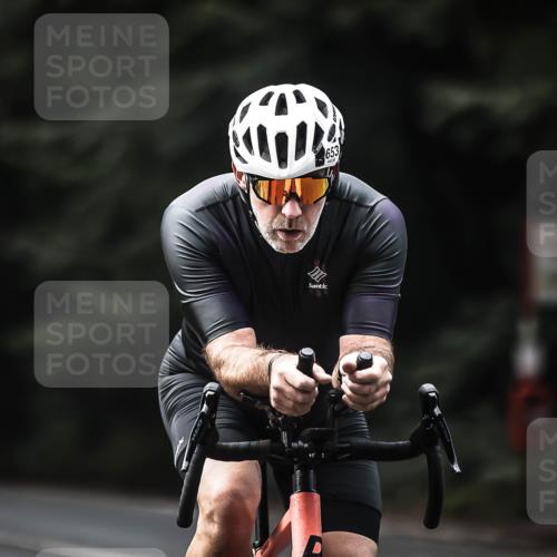 13.09.2026 - Stadtparktriathlon H.Heesch http://msf.ph/oto/10358942 13.09.2026 11:12:44 Radfahren 597, 653, 670, 702 meine-sportfotos.de