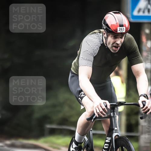 13.09.2026 - Stadtparktriathlon H.Heesch http://msf.ph/oto/10358953 13.09.2026 09:55:58 Radfahren 231, 246, 263, 265 meine-sportfotos.de