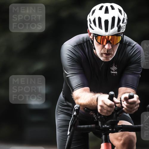 13.09.2026 - Stadtparktriathlon H.Heesch http://msf.ph/oto/10358954 13.09.2026 11:12:44 Radfahren 597, 653, 670, 702 meine-sportfotos.de