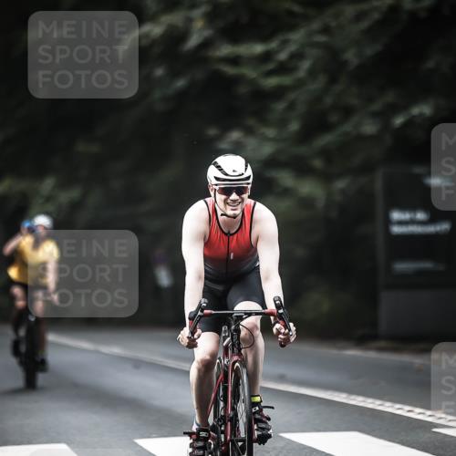 13.09.2026 - Stadtparktriathlon H.Heesch http://msf.ph/oto/10358956 13.09.2026 11:12:45 Radfahren 597, 653, 670, 702 meine-sportfotos.de