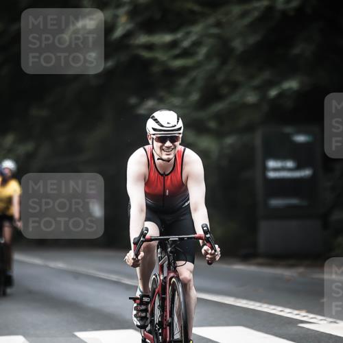 13.09.2026 - Stadtparktriathlon H.Heesch http://msf.ph/oto/10358962 13.09.2026 11:12:46 Radfahren 597, 653, 670, 702 meine-sportfotos.de