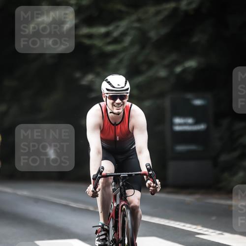 13.09.2026 - Stadtparktriathlon H.Heesch http://msf.ph/oto/10358965 13.09.2026 11:12:46 Radfahren 597, 653, 670, 702 meine-sportfotos.de