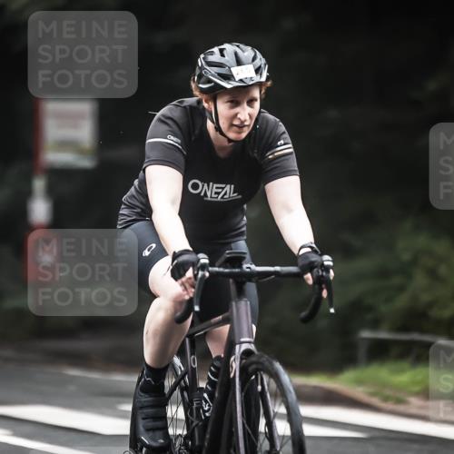 13.09.2026 - Stadtparktriathlon H.Heesch http://msf.ph/oto/10358990 13.09.2026 09:56:00 Radfahren 231, 246, 263, 265 meine-sportfotos.de